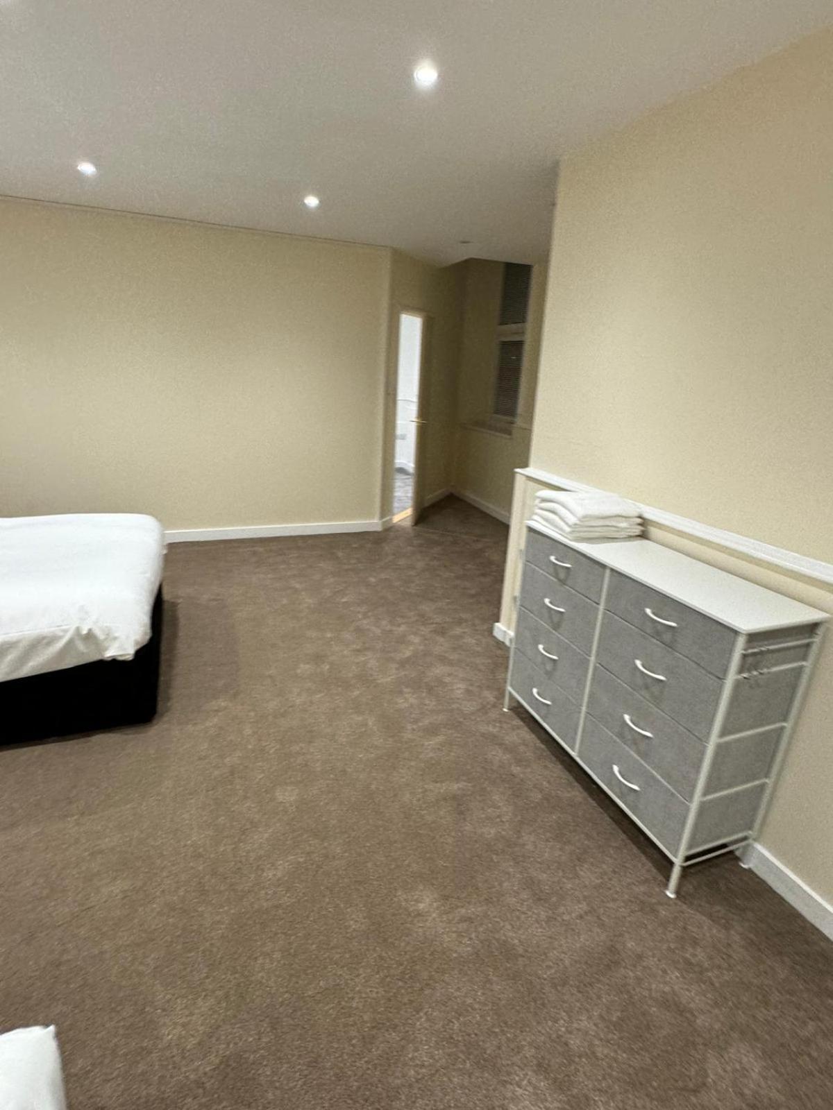 New Station Bed & Breakfast Newport  Dış mekan fotoğraf