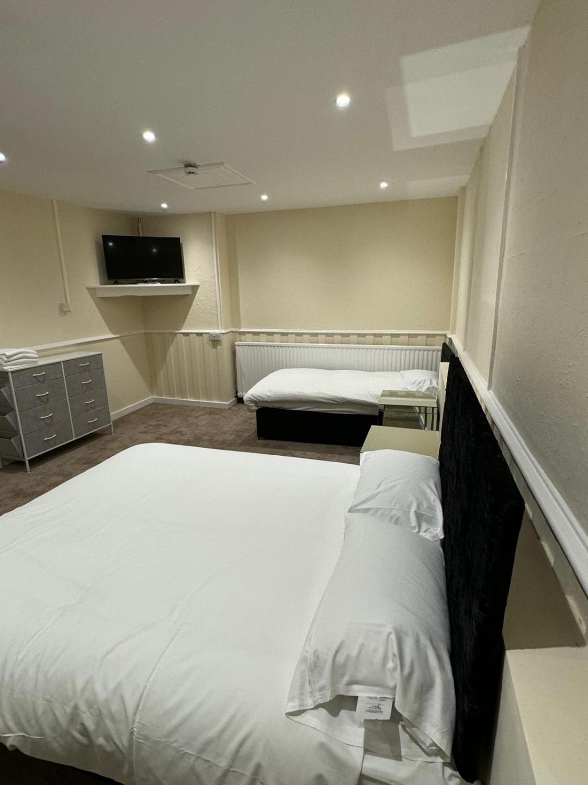 New Station Bed & Breakfast Newport  Dış mekan fotoğraf