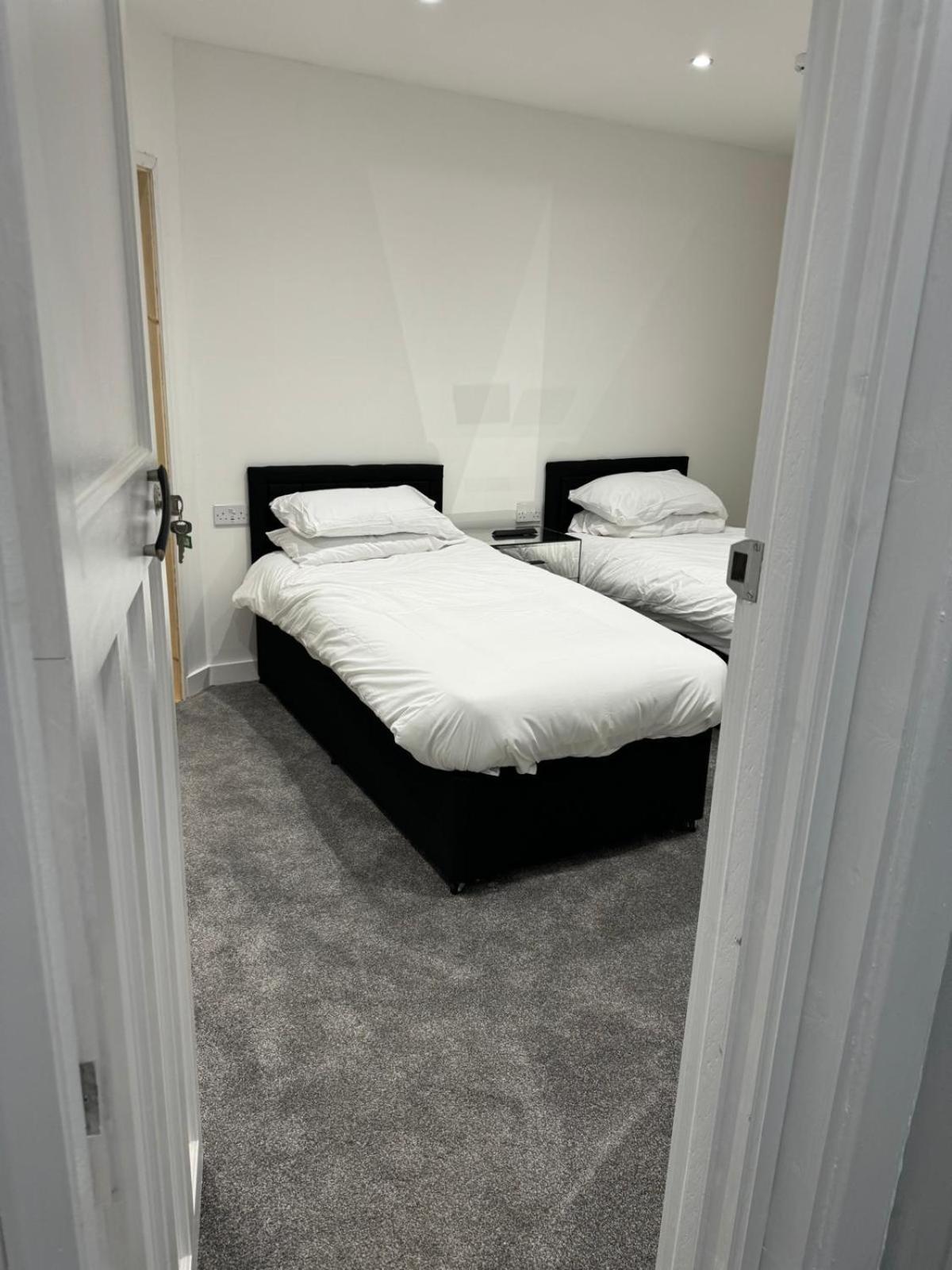 New Station Bed & Breakfast Newport  Dış mekan fotoğraf