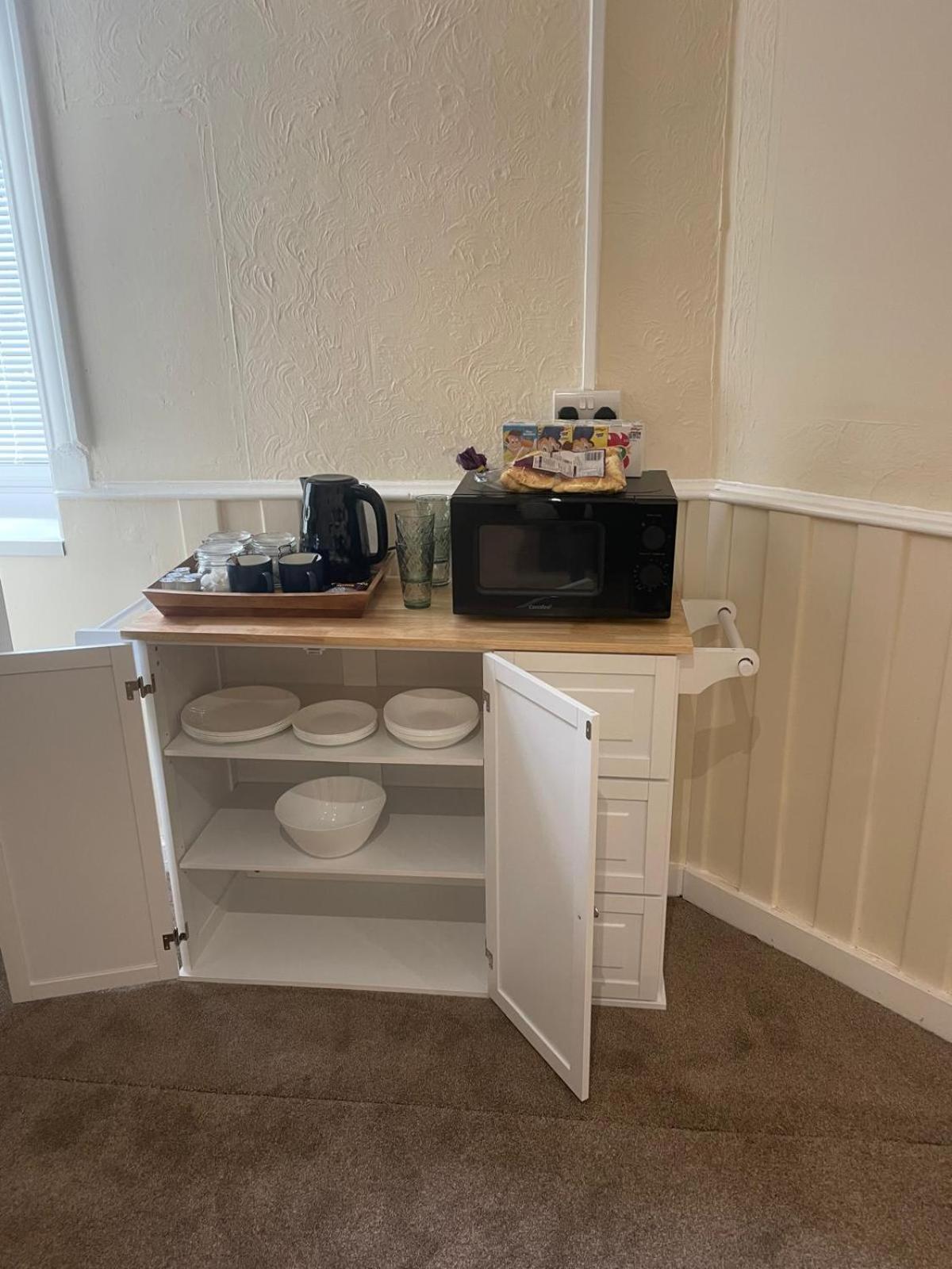 New Station Bed & Breakfast Newport  Dış mekan fotoğraf